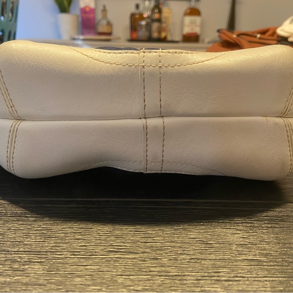 Coach mini tote - Picture 4 of 11